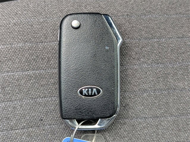 Used 2021 Kia Seltos S image 27