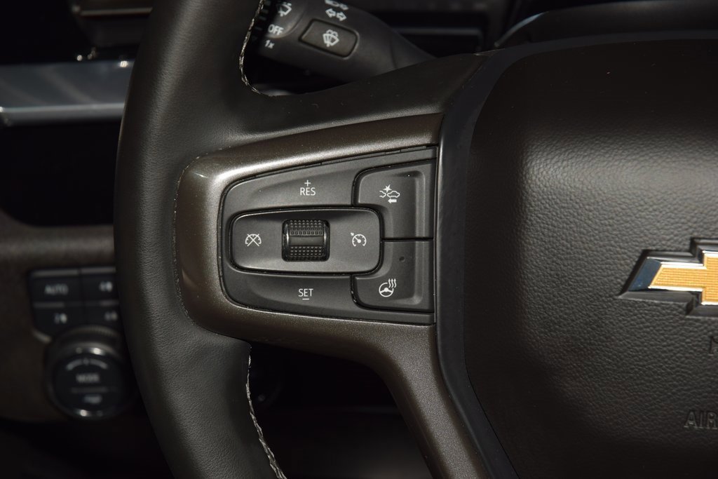 Used 2024 Chevrolet Silverado 2500 High Country image 38