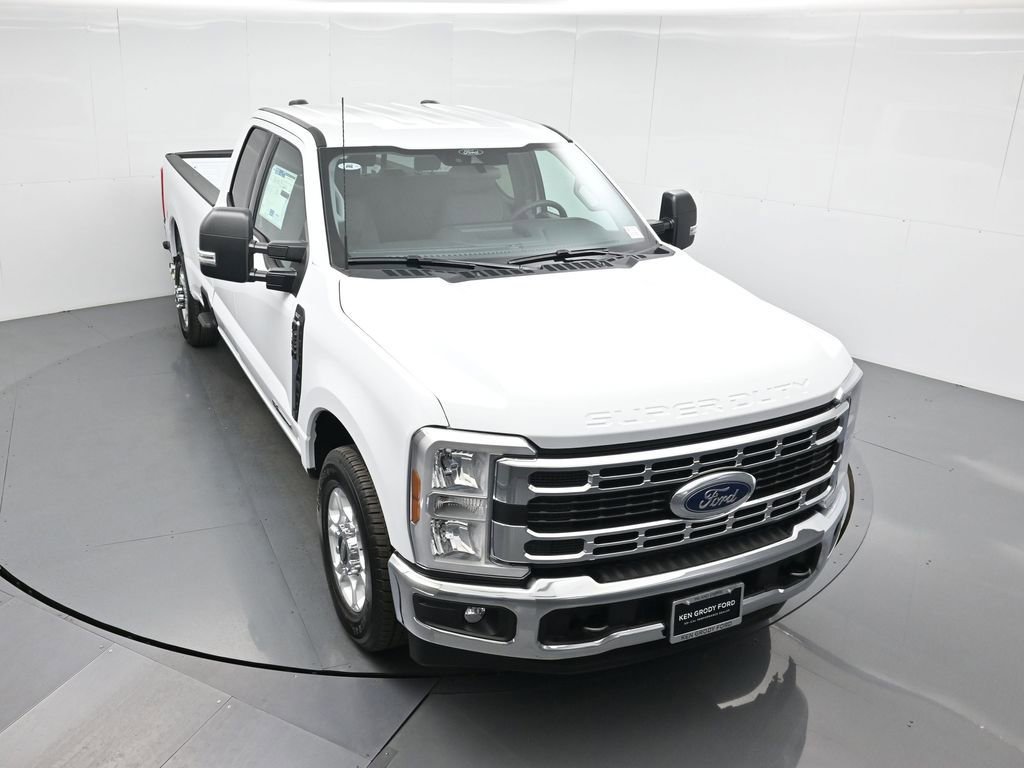 New 2026 Ford F350 XLT image 31