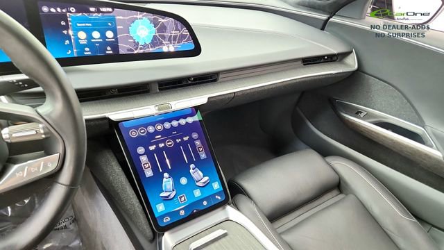 Used 2024 Lucid Air Touring AWD/4WD image 42