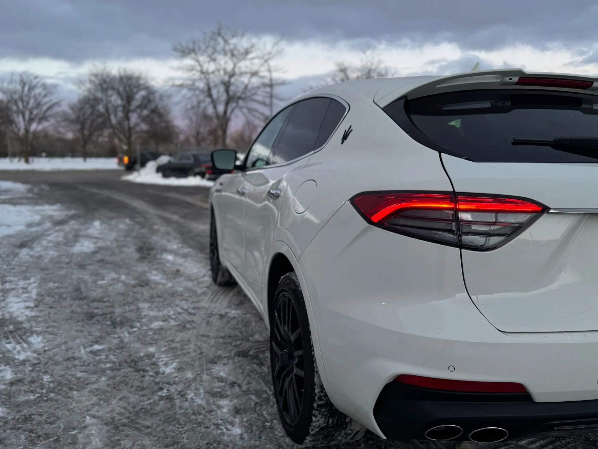 Used 2024 Maserati Levante Modena Ultima image 9