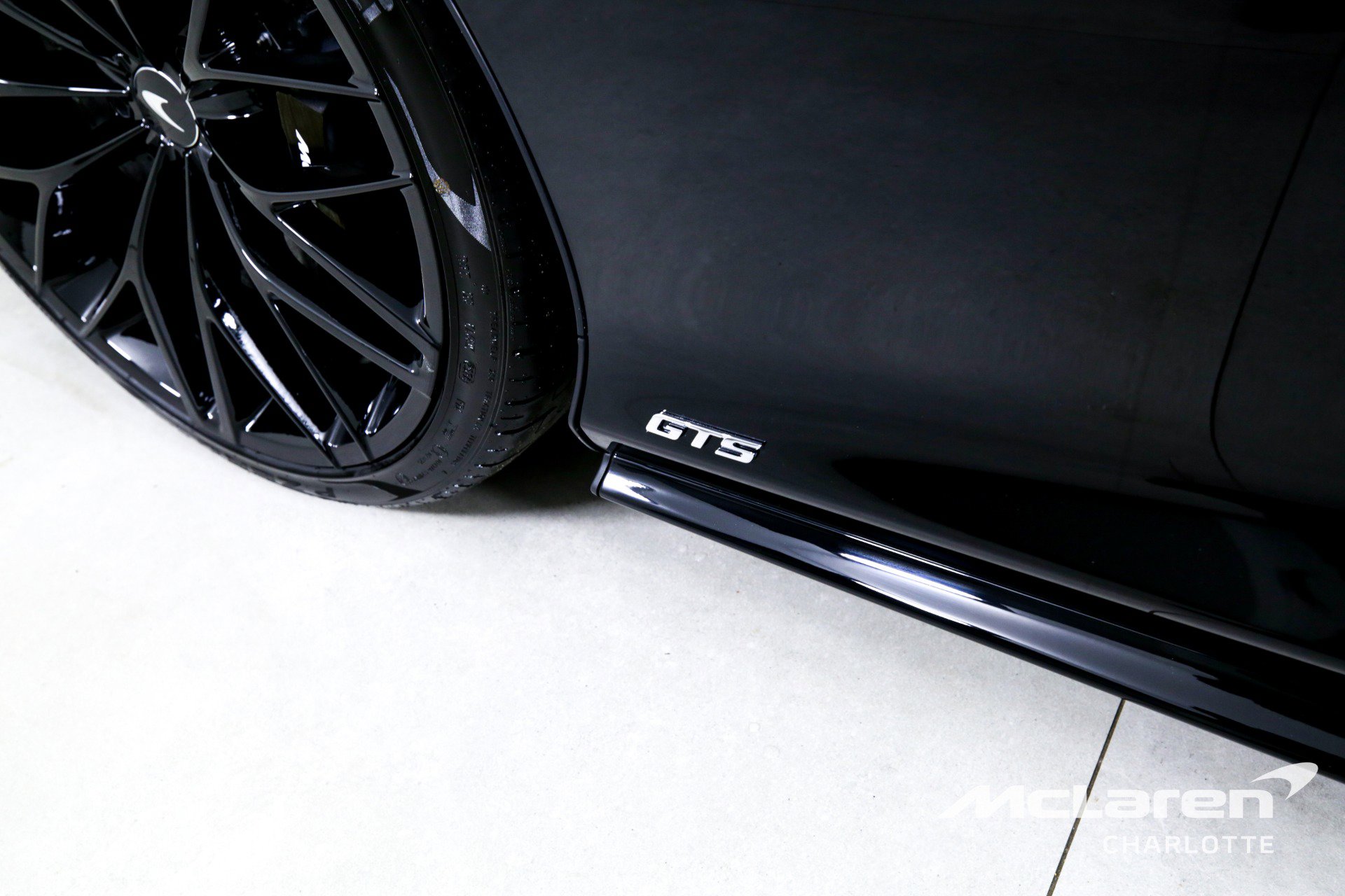 Used 2025 McLaren GTS RWD image 31