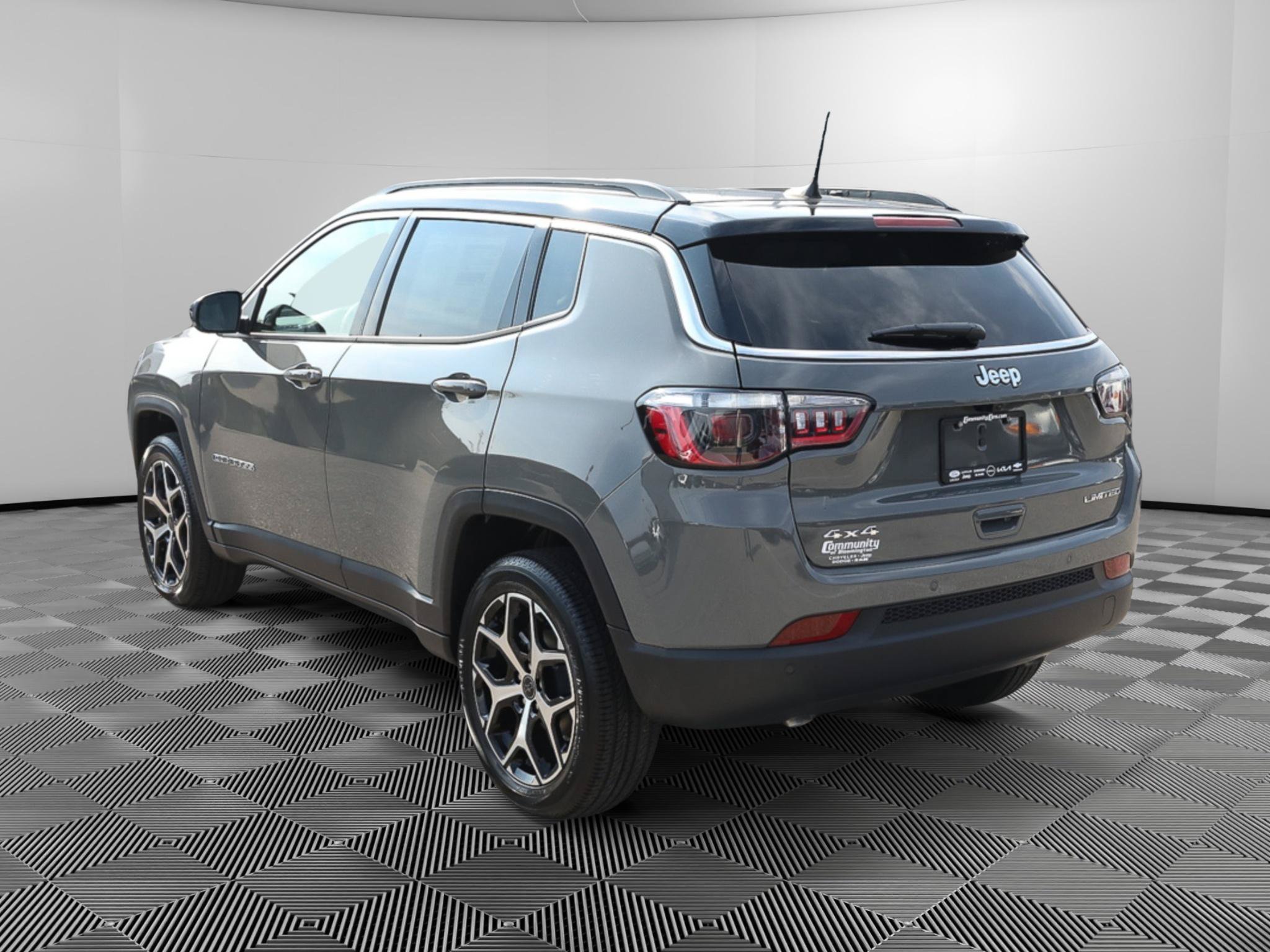 New 2026 Jeep Compass Limited AWD/4WD image 5