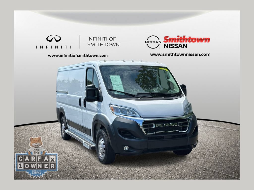 Used 2023 RAM ProMaster 2500 FWD image 1