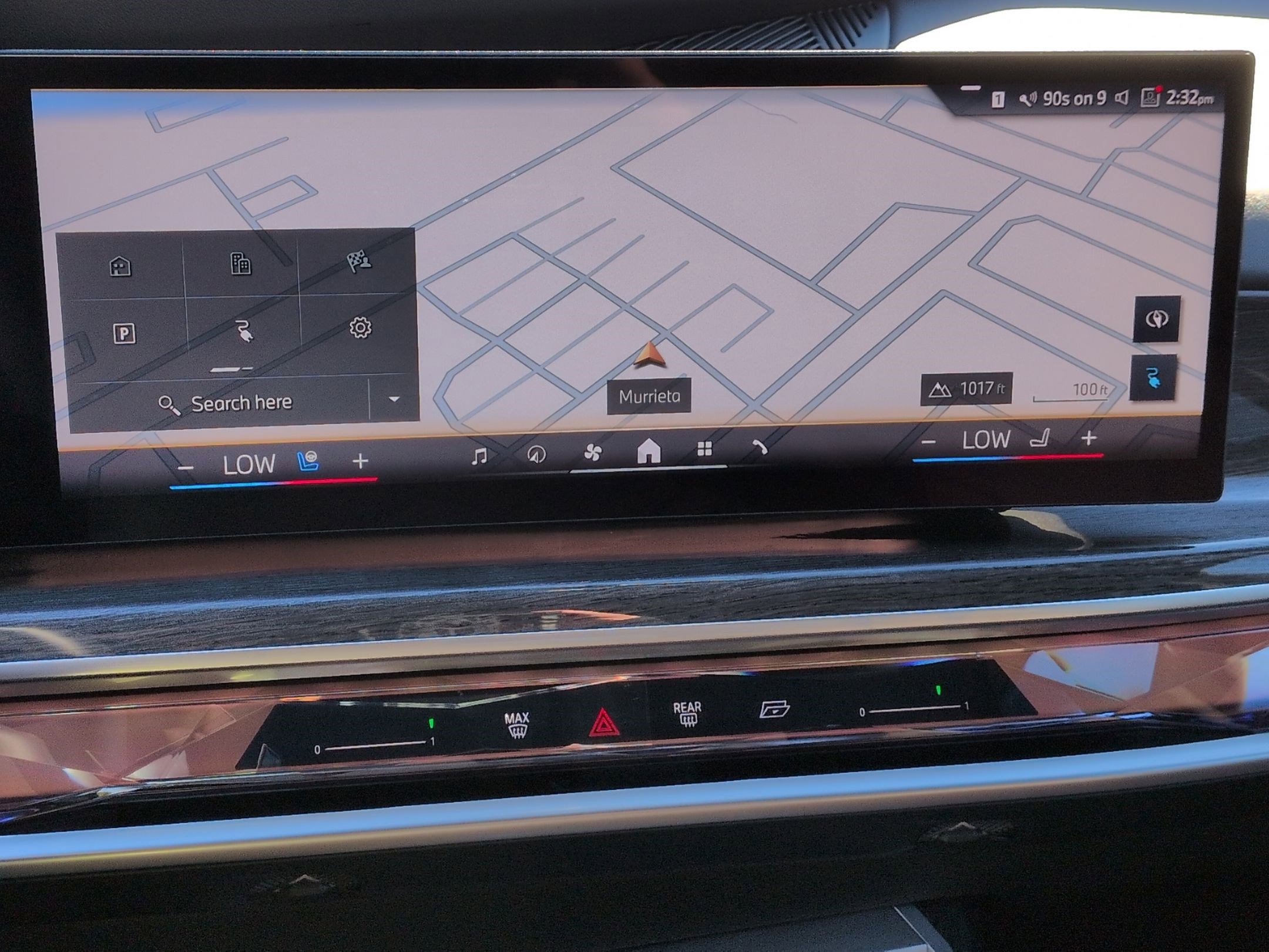 Certified 2024 BMW i7 xDrive60 image 24