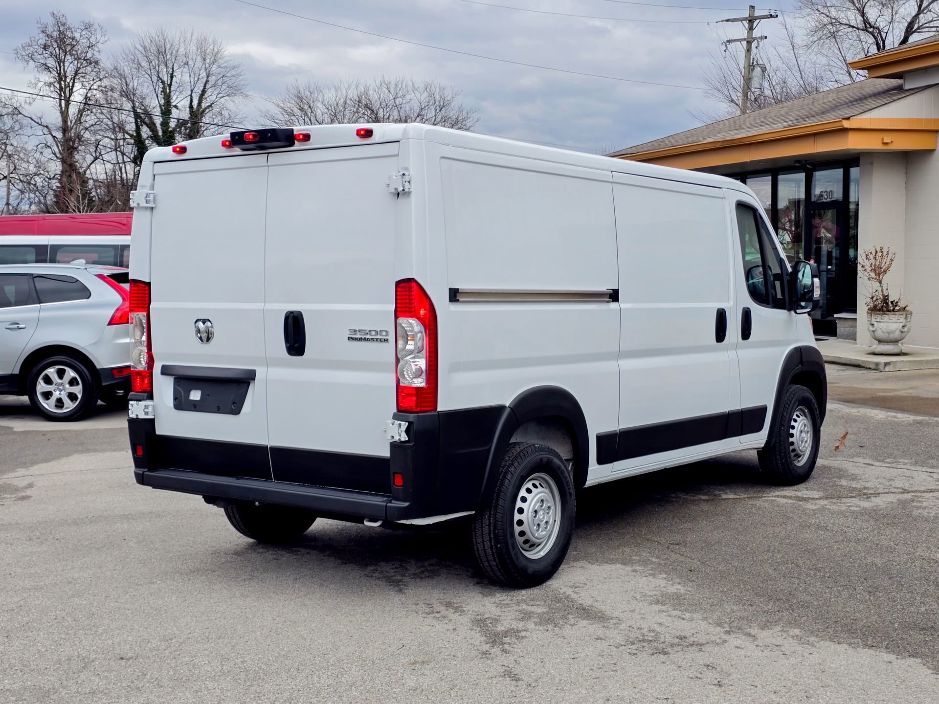 Used 2024 RAM ProMaster 3500 w/ Convenience Group image 13