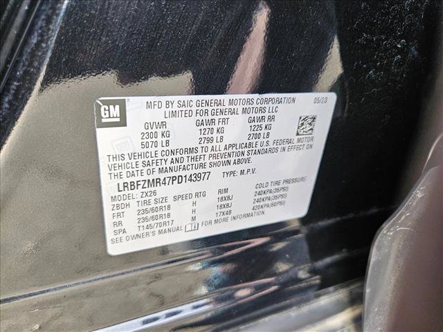 Used 2023 Buick Envision Preferred AWD/4WD image 23