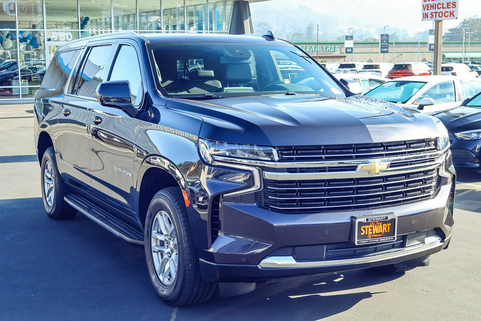 Used 2024 Chevrolet Suburban LT image 21