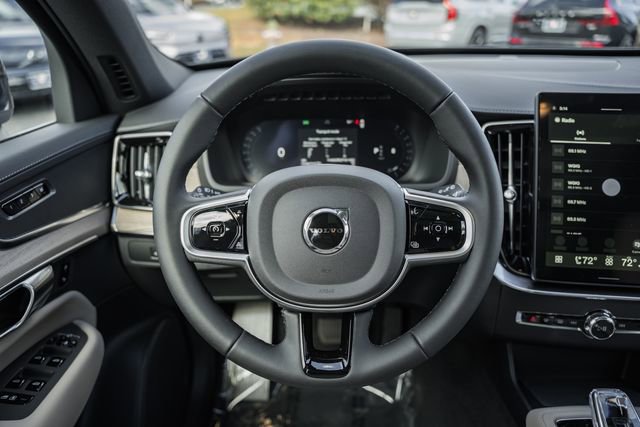 New 2026 Volvo XC90 B6 Plus w/ Protection Package Premier image 29
