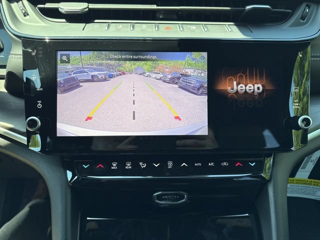 New 2026 Jeep Grand Cherokee Limited w/ Limited Altitude Package AWD/4WD image 39