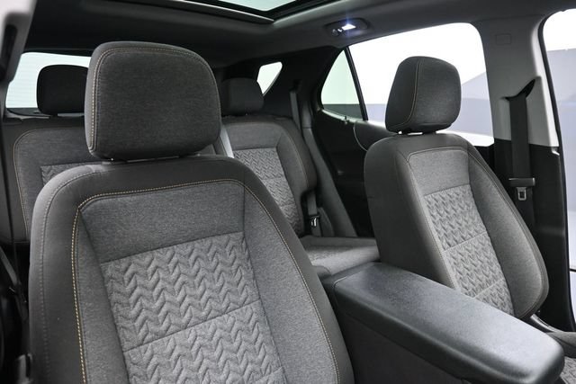 Used 2024 Chevrolet Equinox LT FWD image 29
