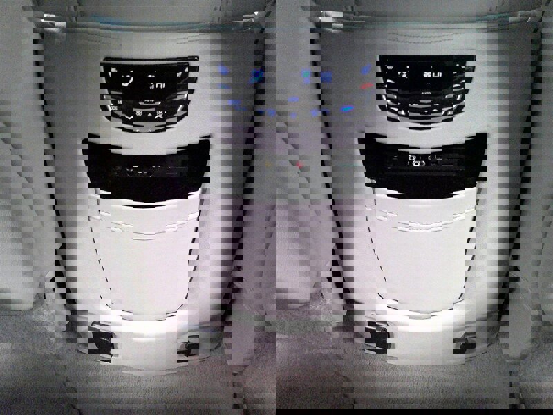 Used 2016 Cadillac Escalade Premium image 37