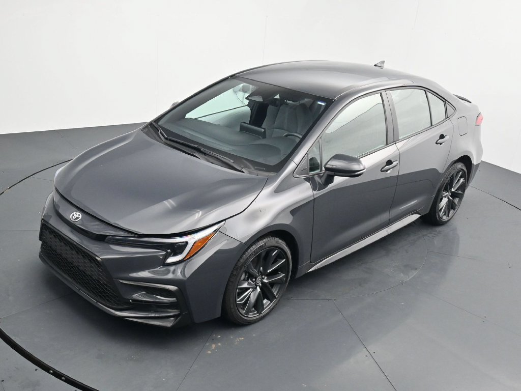 Used 2025 Toyota Corolla SE FWD image 26
