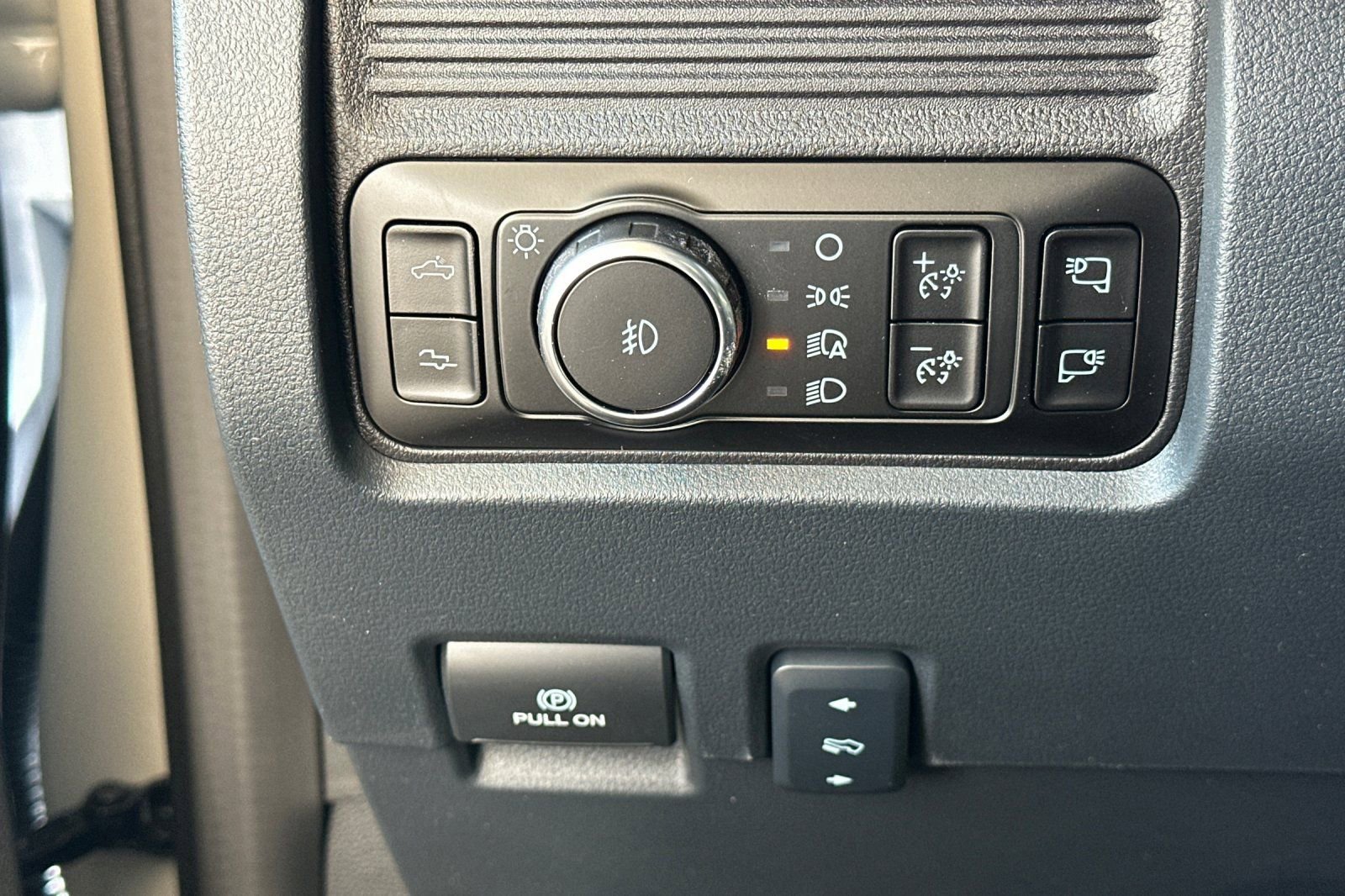 New 2026 Ford F250 Platinum image 31