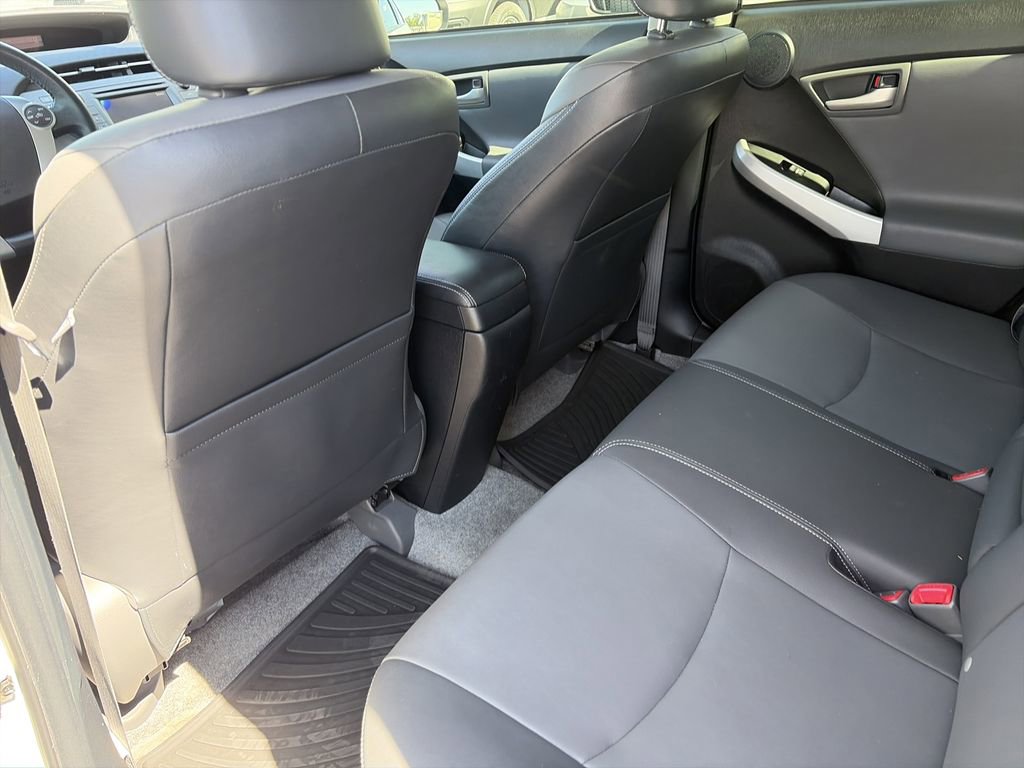 Used 2015 Toyota Prius Four FWD image 29