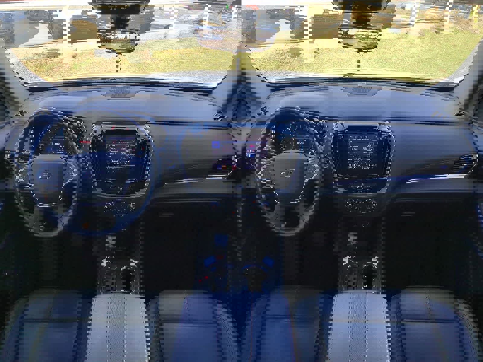 Used 2022 Chevrolet Traverse RS image 15