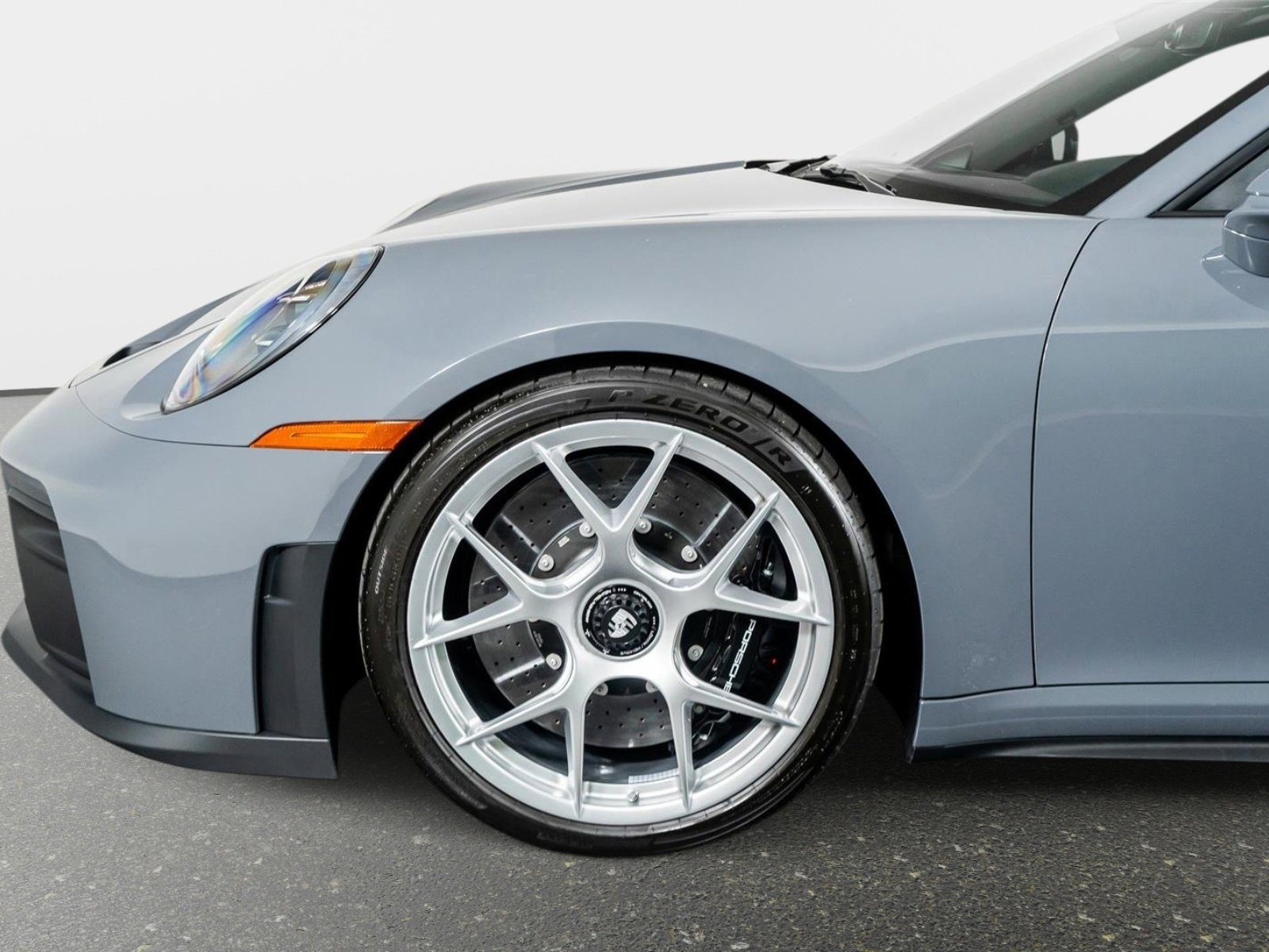 Used 2026 Porsche 911 GT3 w/ Lightweight Package In Black image 19