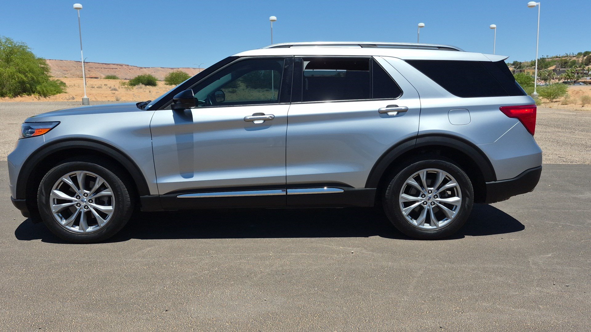Used 2023 Ford Explorer Limited RWD image 8