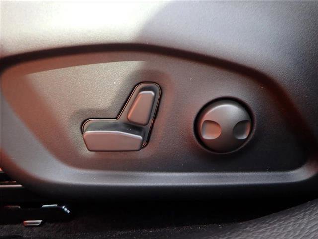 New 2026 Jeep Compass Latitude w/ Sun and Sound Group image 13