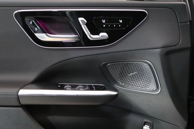 Certified 2025 Mercedes-Benz C 300 4MATIC Sedan video 3