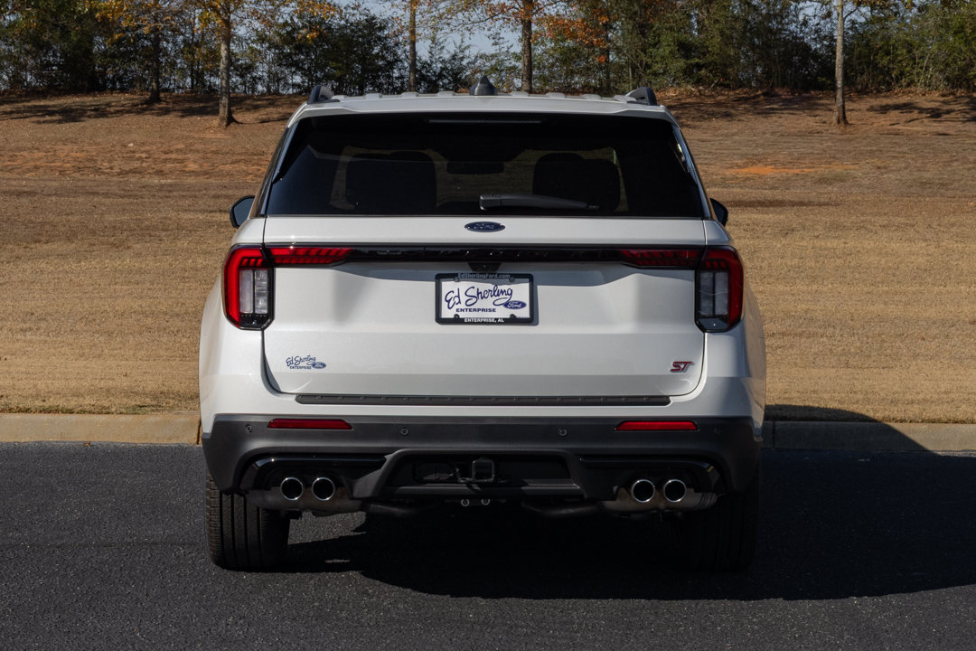 New 2026 Ford Explorer ST AWD/4WD image 5