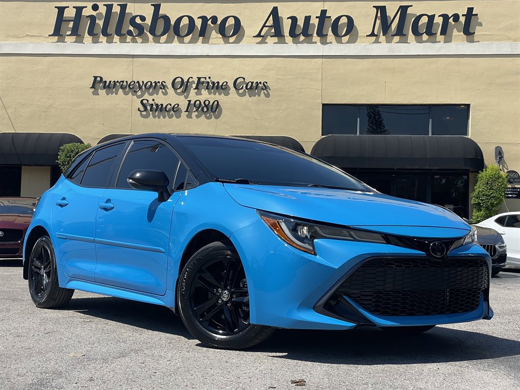 Used 2022 Toyota Corolla SE w/ SE Preferred Package
