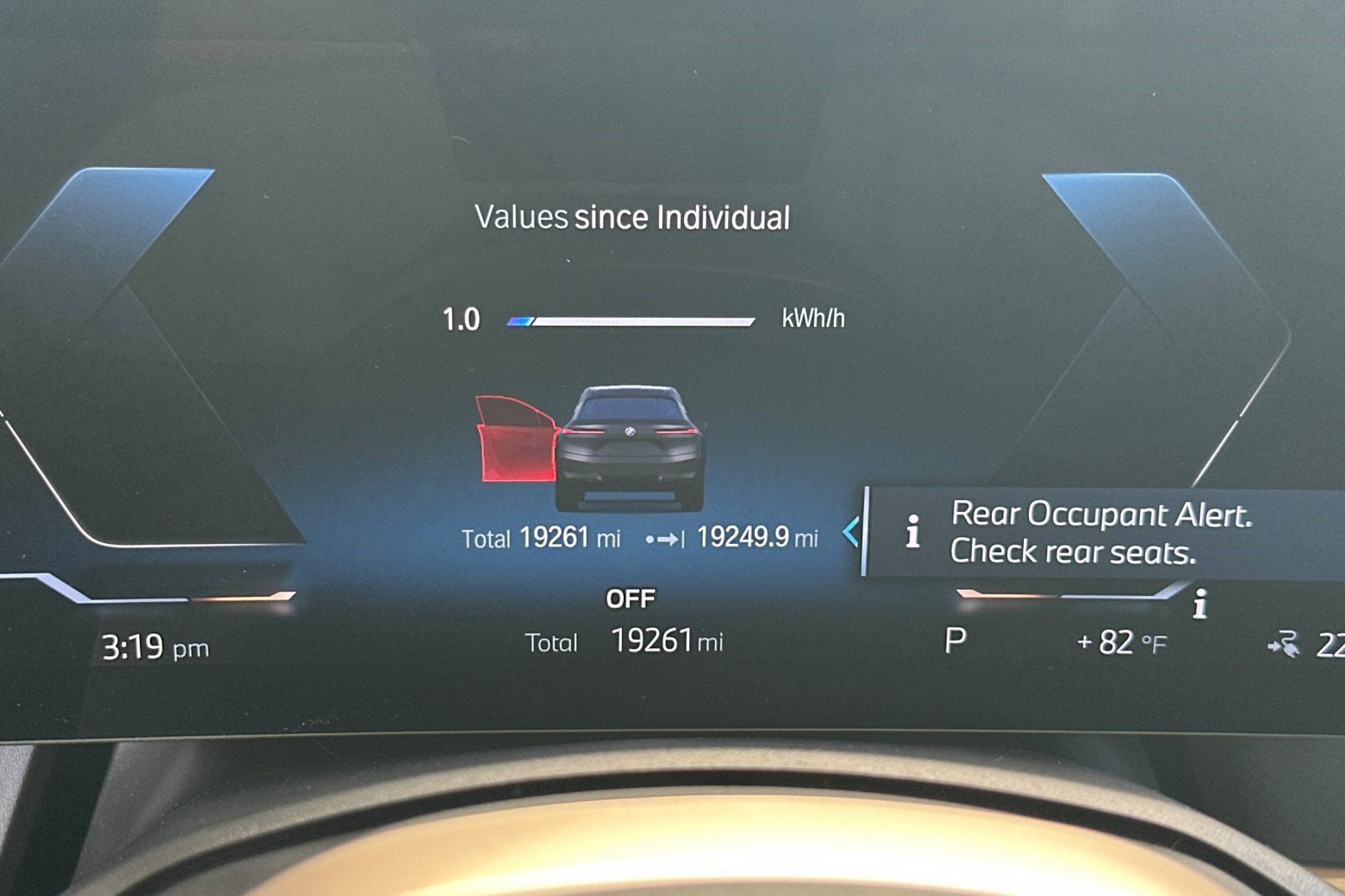 Certified 2023 BMW iX xDrive50 w/ Sport Package AWD/4WD image 35