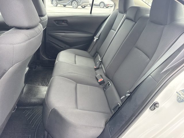 Used 2023 Toyota Corolla LE w/ LE Premium Package FWD image 23