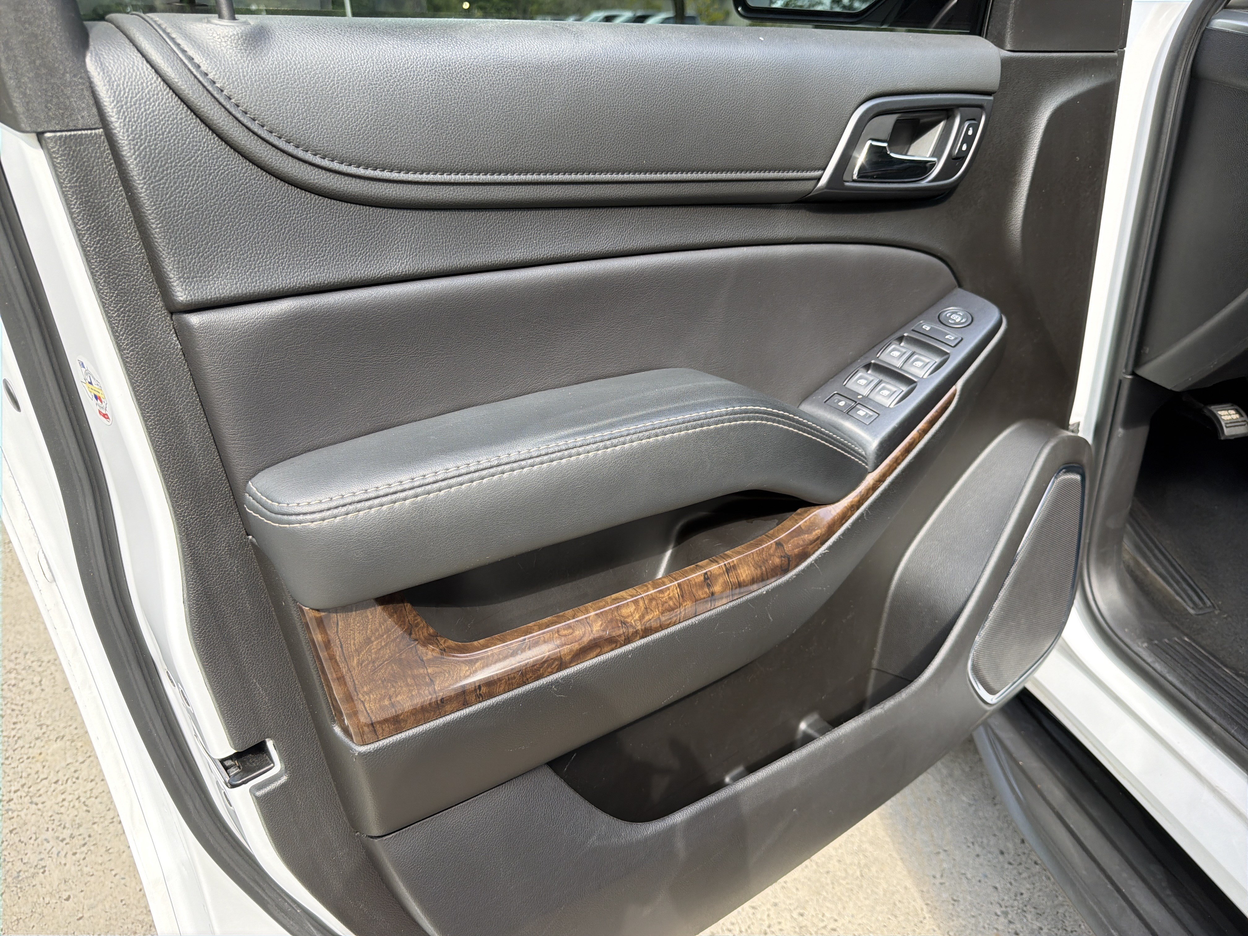 Used 2019 Chevrolet Tahoe LS AWD/4WD image 13