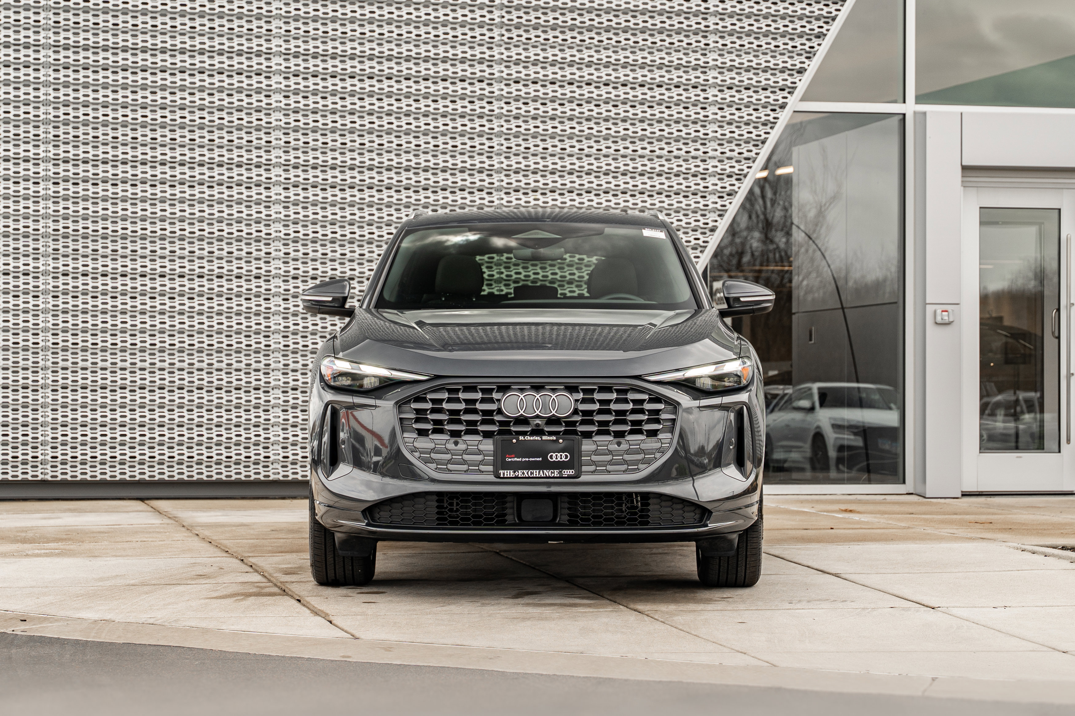 Certified 2025 Audi Q5 Premium w/ Convenience Package image 33