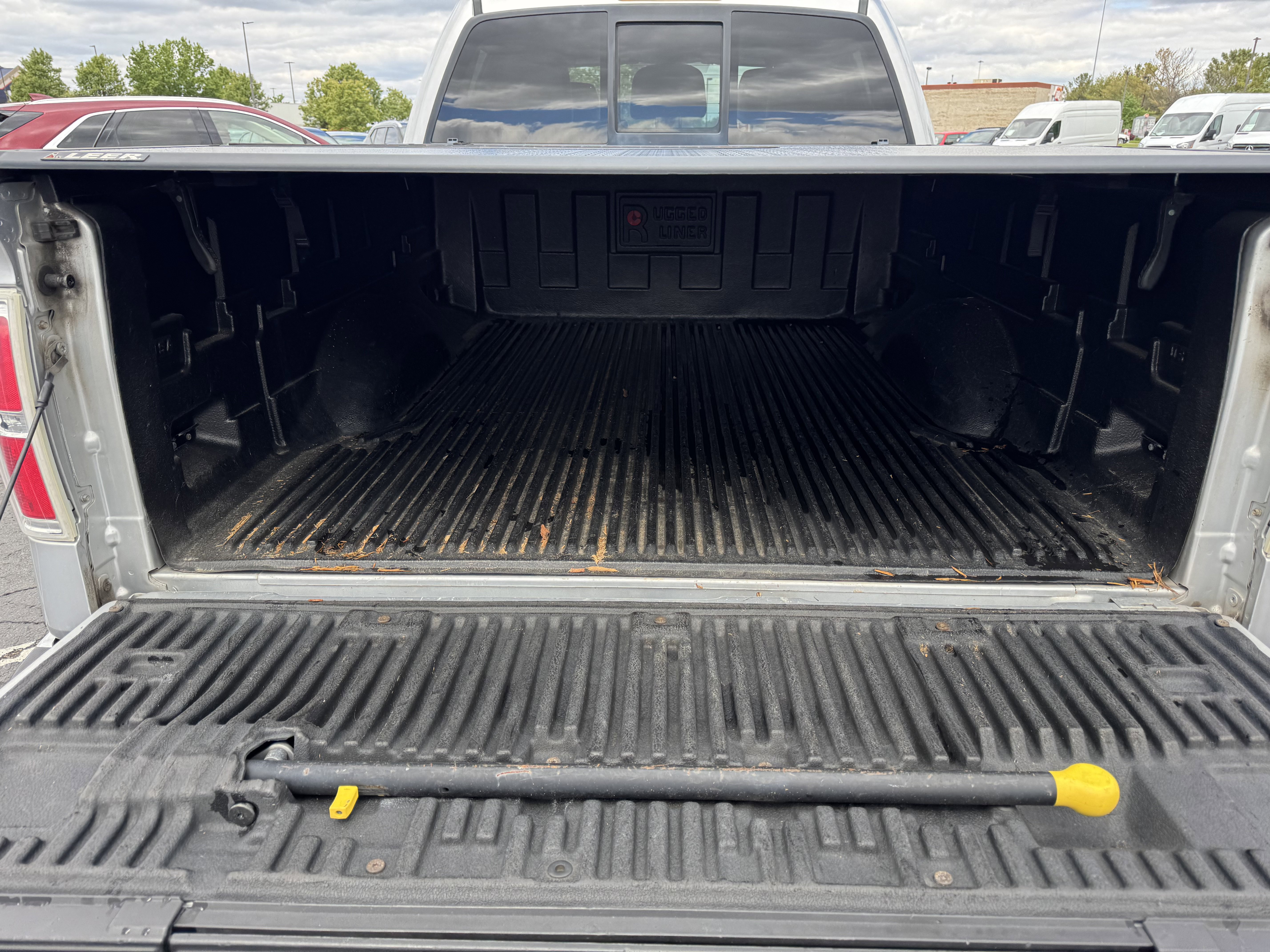 Used 2011 Ford F150 Lariat w/ Lariat Chrome Pkg AWD/4WD image 13
