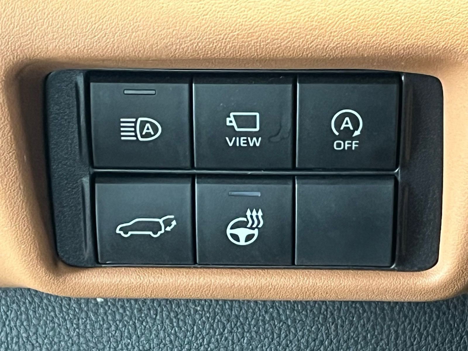 Used 2023 Toyota Highlander Platinum image 33