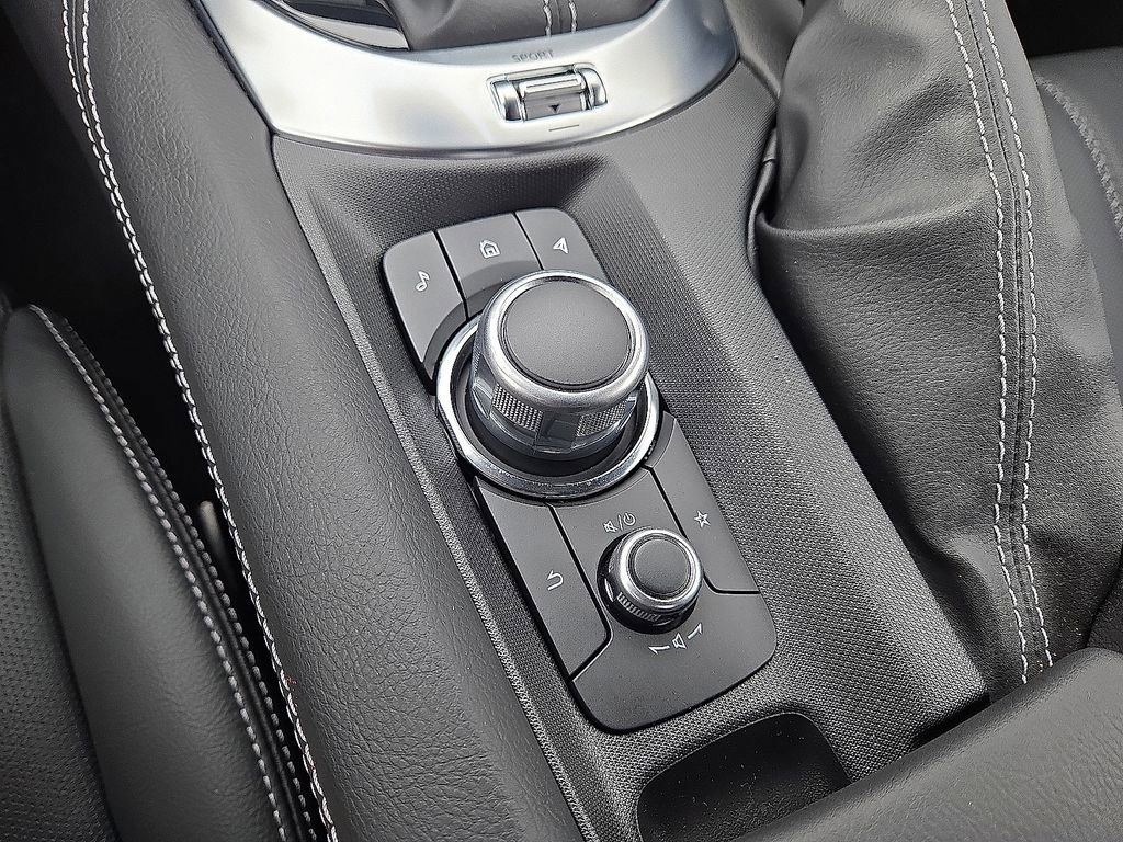 Used 2024 MAZDA MX-5 Miata RF Grand Touring w/ Weather Package image 31