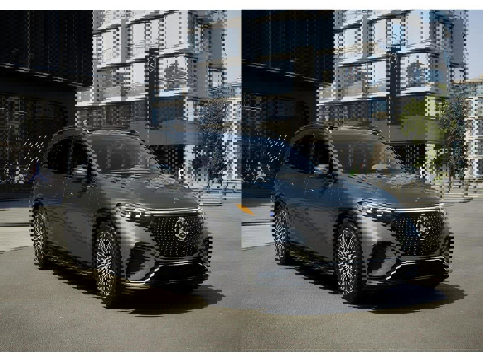 New 2026 Mercedes-Benz EQS 400 4MATIC SUV image 9