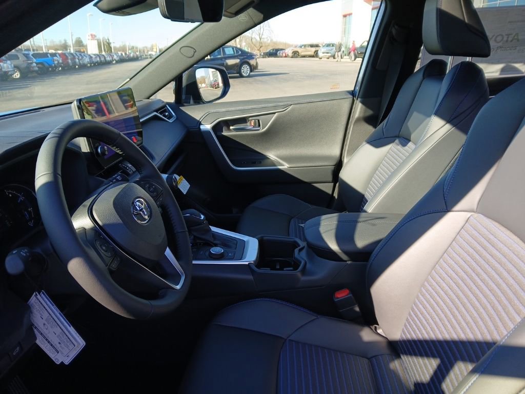 New 2025 Toyota RAV4 XSE image 9