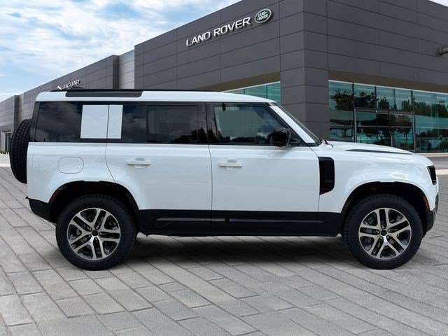 New 2026 Land Rover Defender 110 X-Dynamic SE AWD/4WD image 6