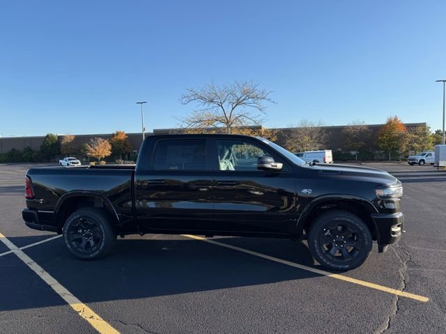 New 2026 RAM 1500 4x4 Crew Cab image 3
