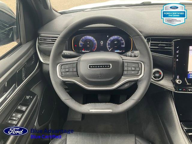 Used 2023 Jeep Wagoneer Series III w/ Premium Group I image 7