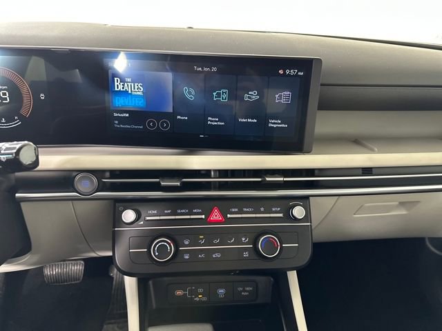 Certified 2025 Hyundai Tucson SE image 49