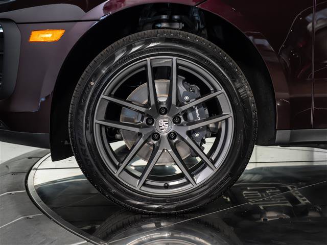 New 2026 Porsche Macan image 15