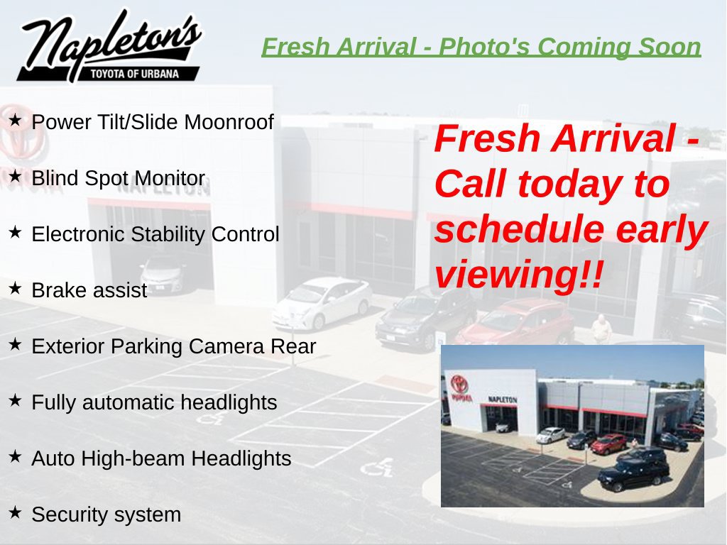 Used 2020 Toyota Corolla SE w/ SE Premium Package FWD image 2