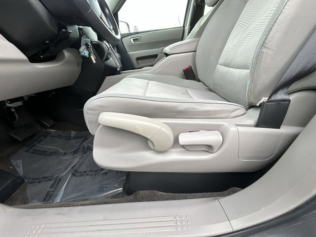 Used 2012 Honda Pilot LX image 12