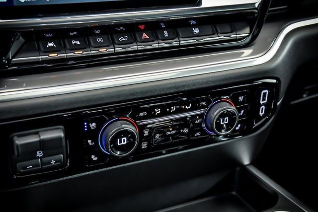 Used 2024 Chevrolet Silverado 1500 High Country w/ High Country Premium Package image 22
