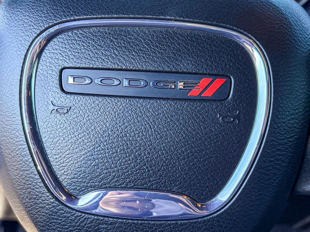 Used 2021 Dodge Challenger SXT image 43