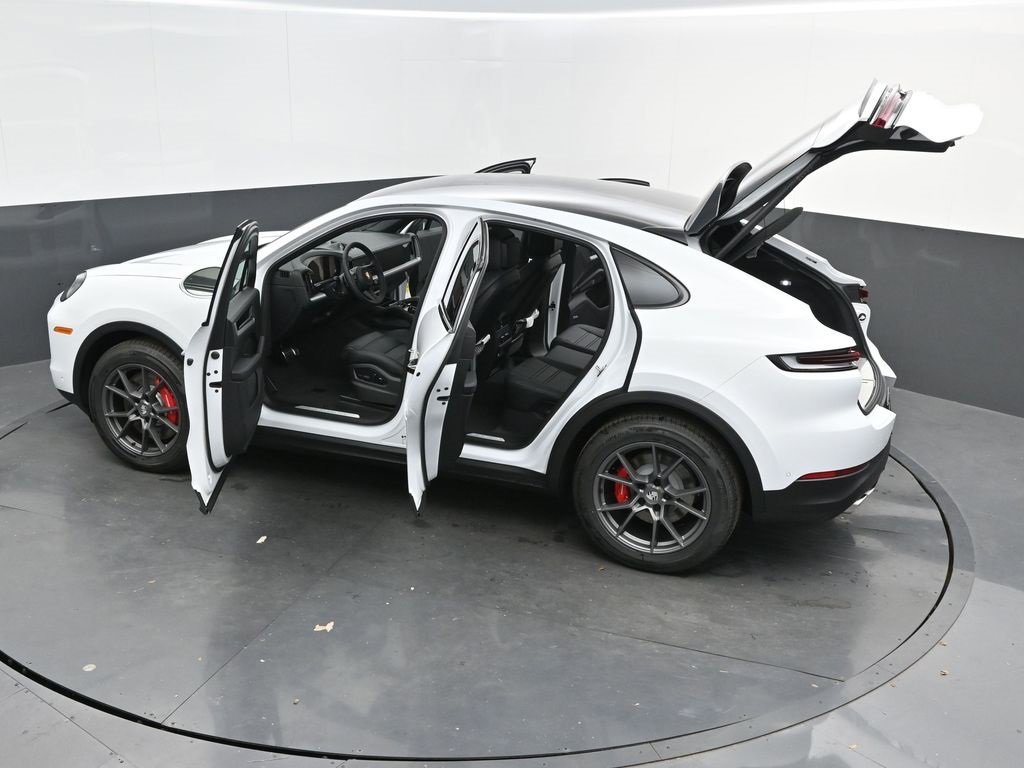 New 2025 Porsche Cayenne S image 50