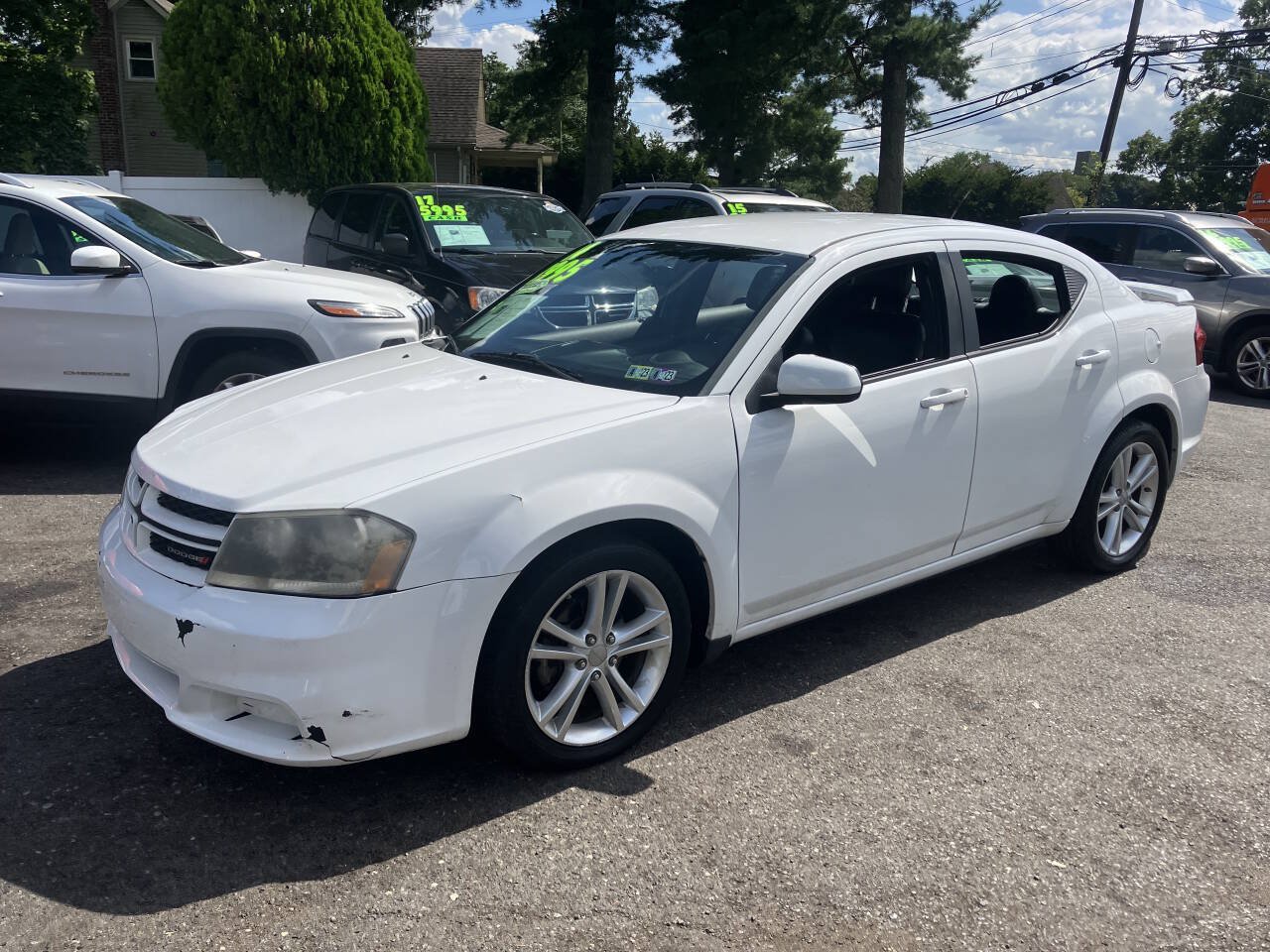 Used 2014 Dodge Avenger SXT w/ Rallye Appearance Group FWD image 11