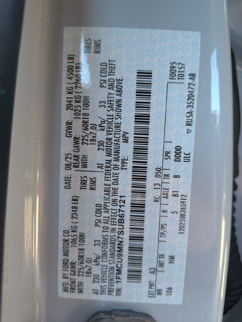 Certified 2025 Ford Escape ST-Line w/ Tech Pack #1 AWD/4WD image 23