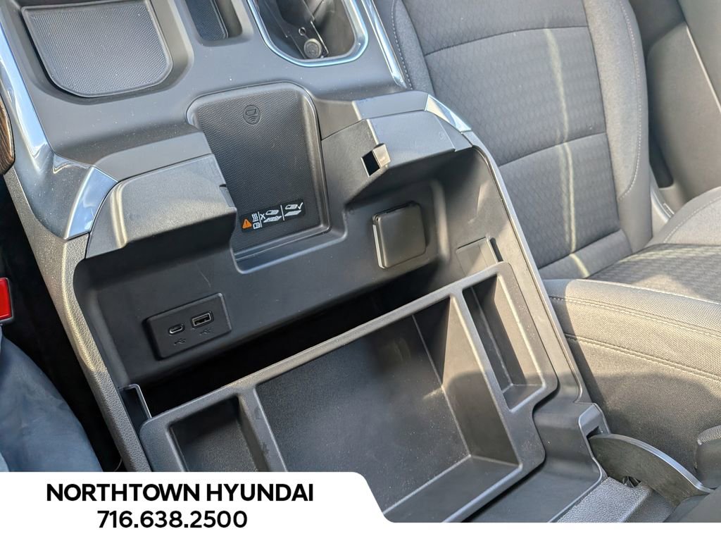 Used 2022 GMC Sierra 1500 Elevation w/ Preferred Package image 21