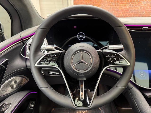 Certified 2023 Mercedes-Benz EQS 580 4MATIC SUV image 14