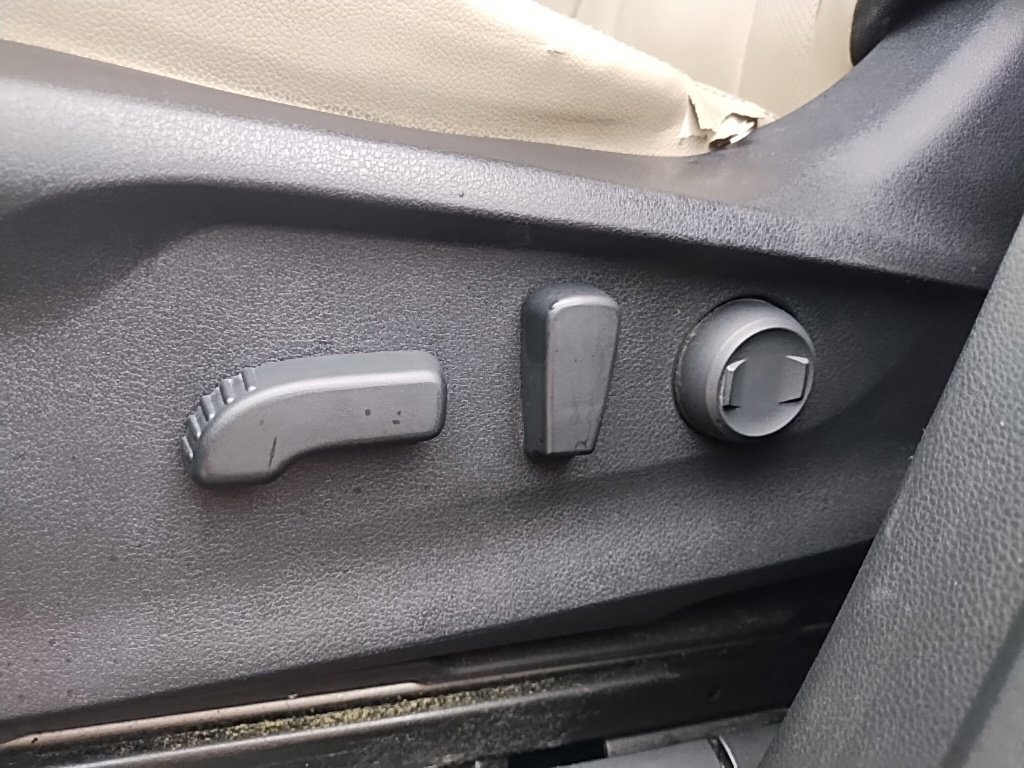 Used 2019 Subaru Ascent Limited AWD/4WD image 15